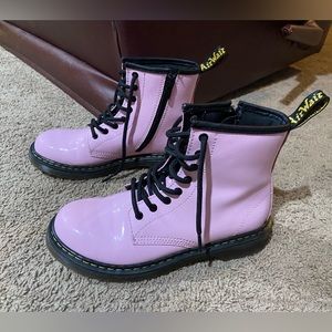 Dr. Martens AirWair Girls Size 3 Light Pink Patent Leather 1460 Combat Boots